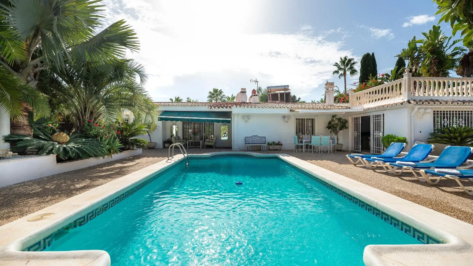 Lovely Villa Las Palmeras ماربيا إسبانيا