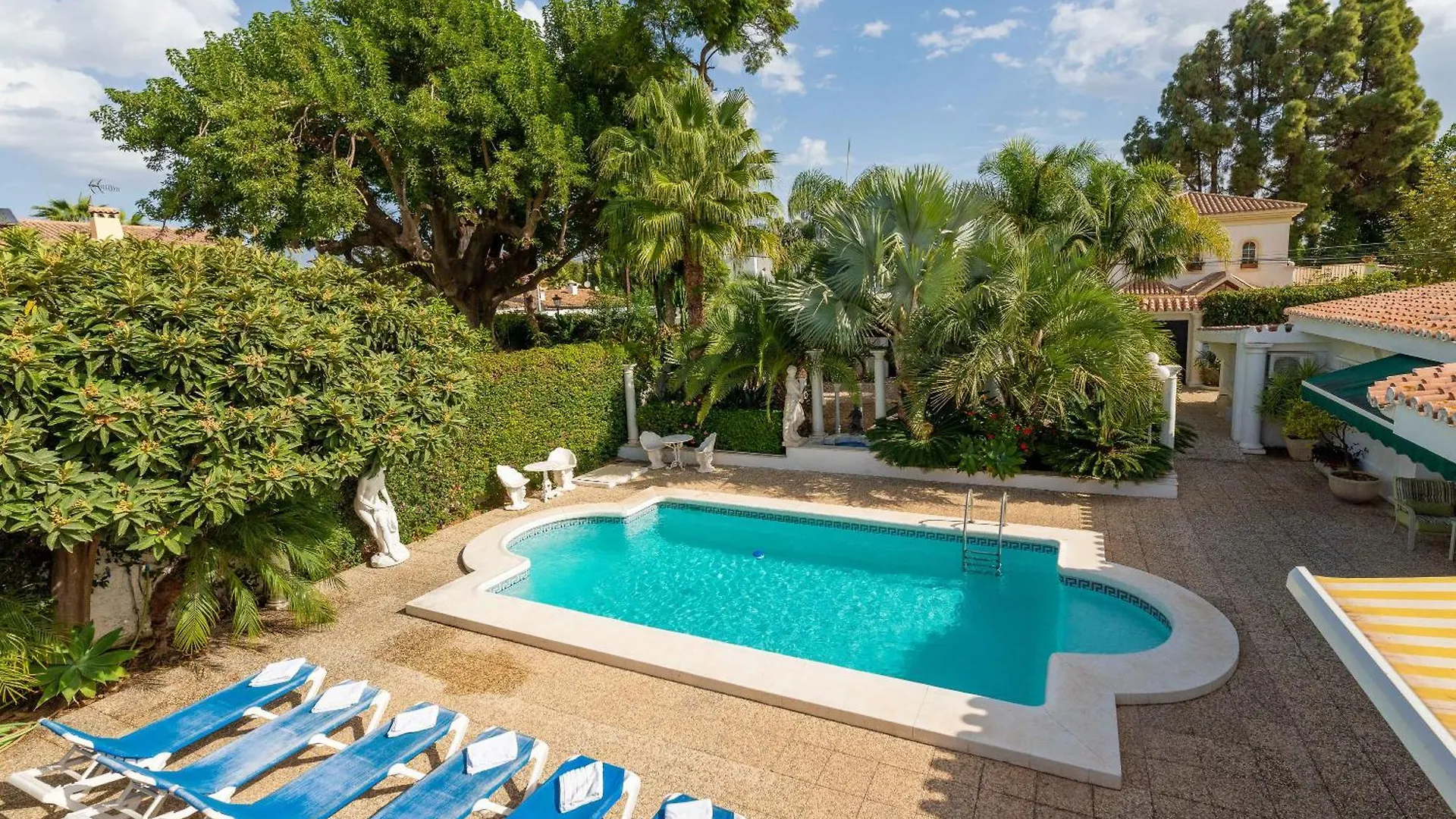 Lovely Villa Las Palmeras ماربيا