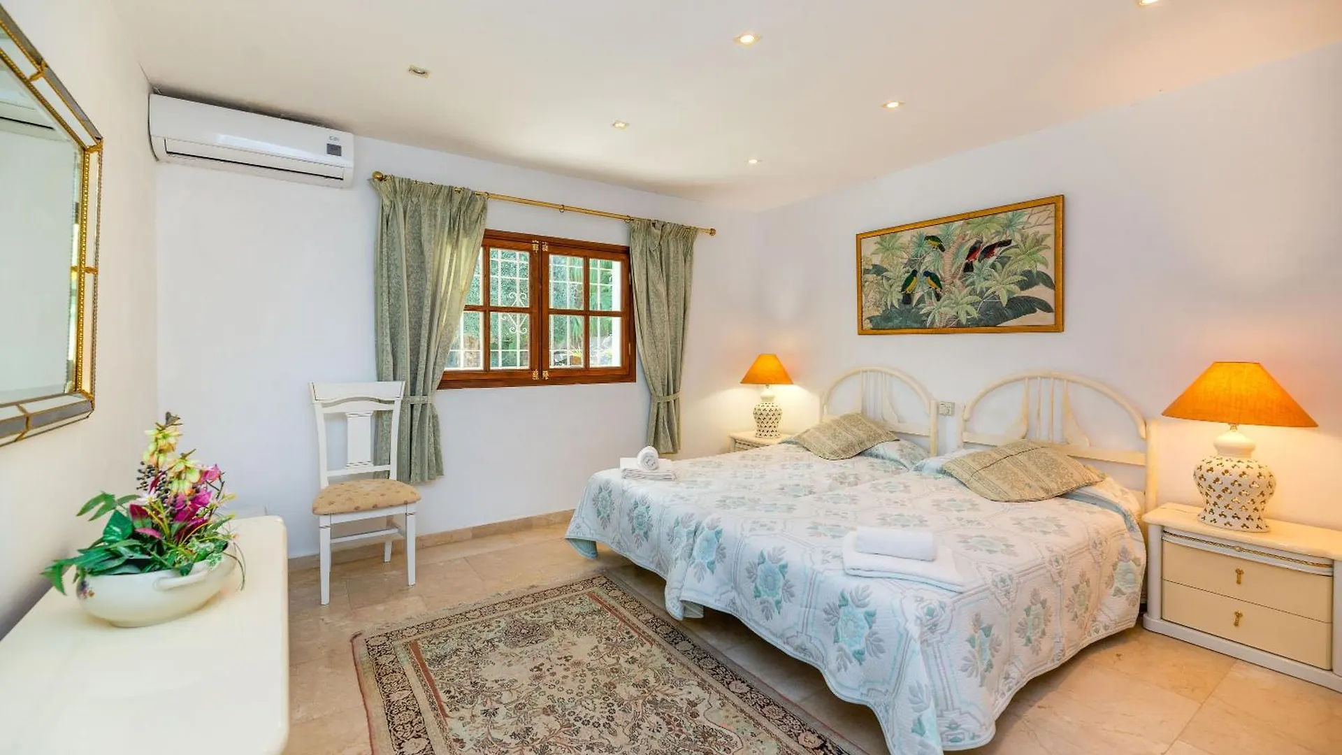 Lovely Villa Las Palmeras Marbella Spain
