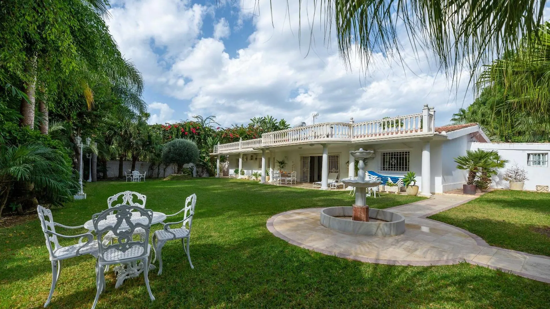 Lovely Villa Las Palmeras Marbella