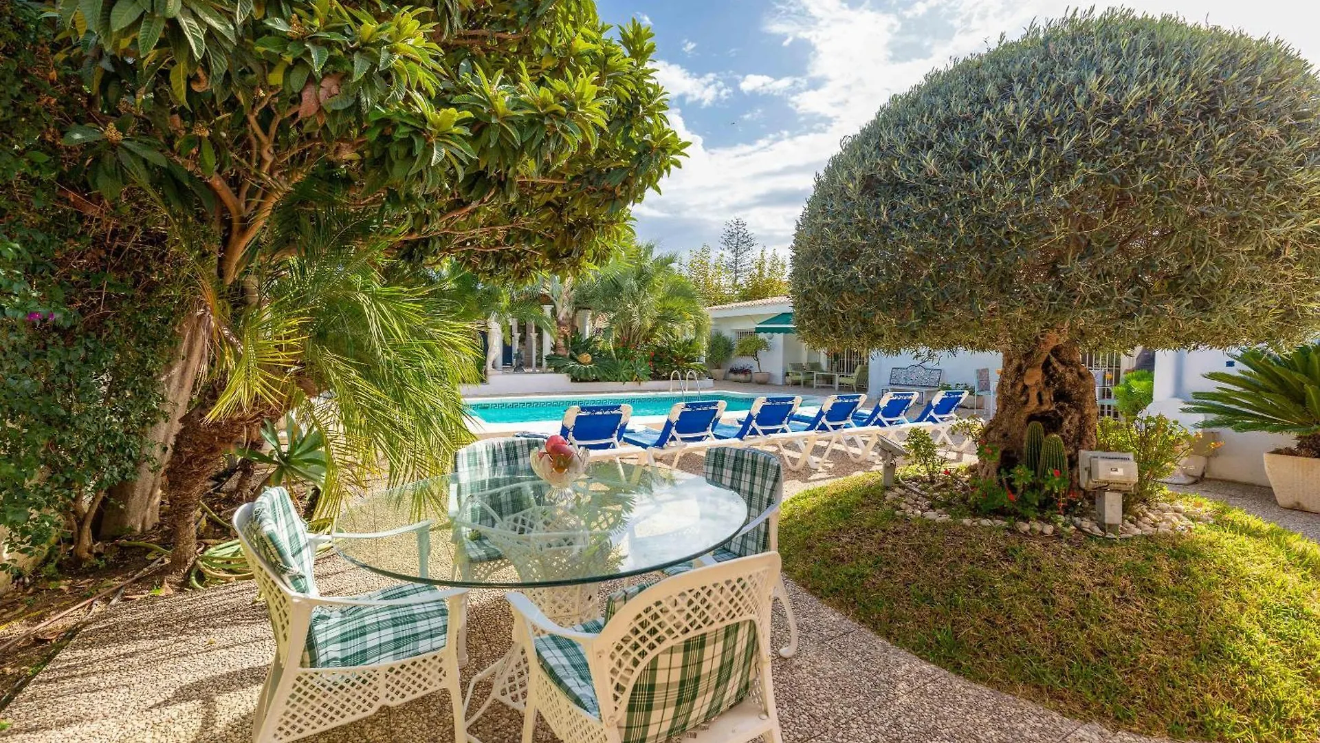 Lovely Villa Las Palmeras Marbella